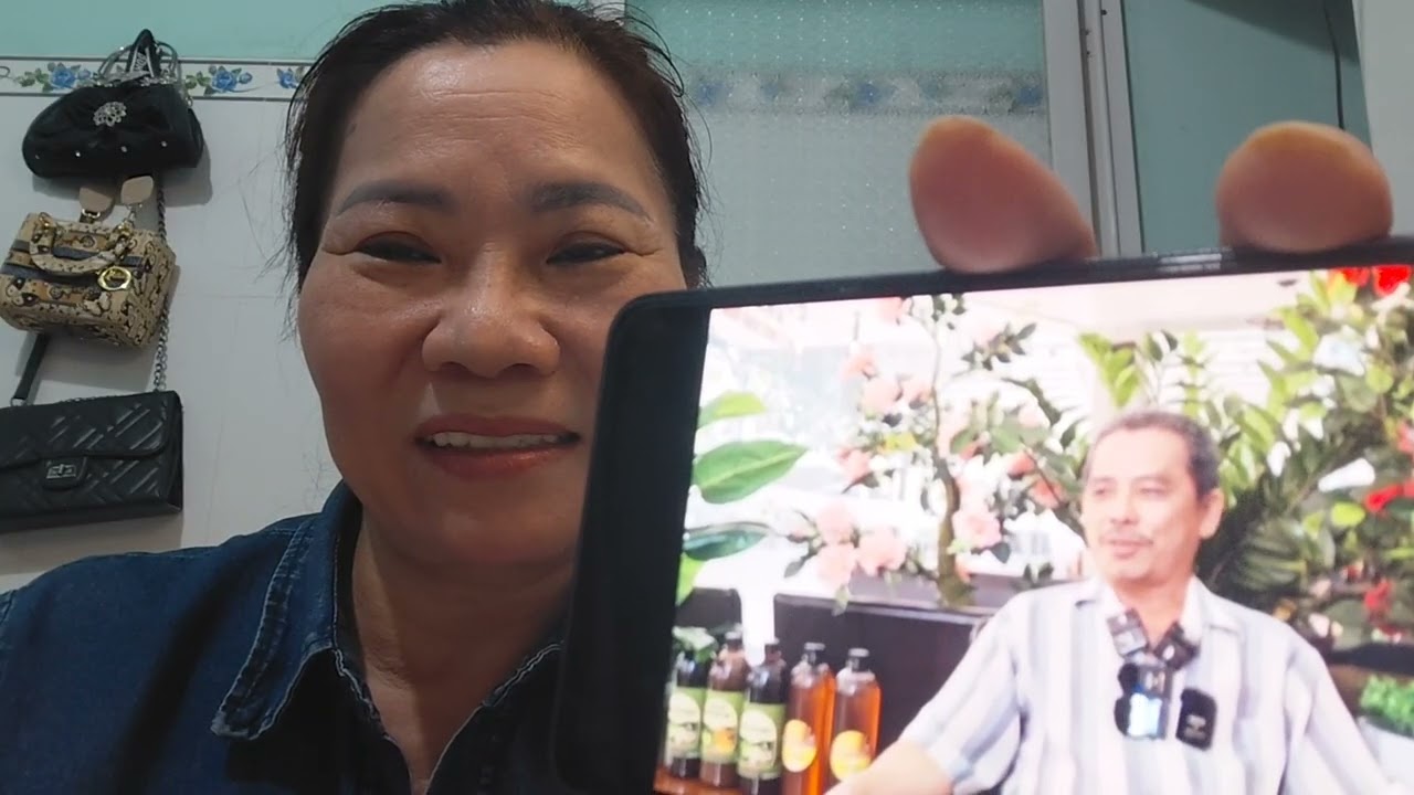 A trai đi tuyển vợ mang cây láp đi đào mỏ