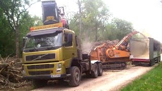 BROYEUR / CHIPPER CBI ChipMax 484 Portable 765 hp CAT VOLVO