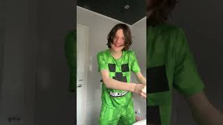 I go wash my damm hands