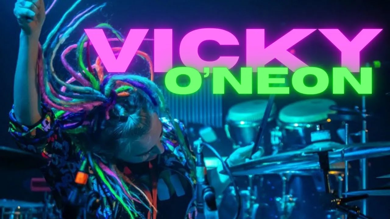 Vicky O'Neon  Interview and Kit tour Anastacia tour