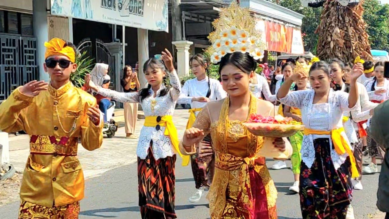 Kirab Budaya || Gelar Karya P5 dan Dies Natalis ke 42 || UPT SMPN 1 Talun.