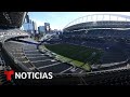 Aficionados llegan al estadio de Seattle para el partido EE.UU. vs. Australia