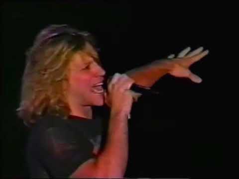 Bon Jovi - This Ain't A Love Song (Live in Johannesburg 1995) (Pro Shot)