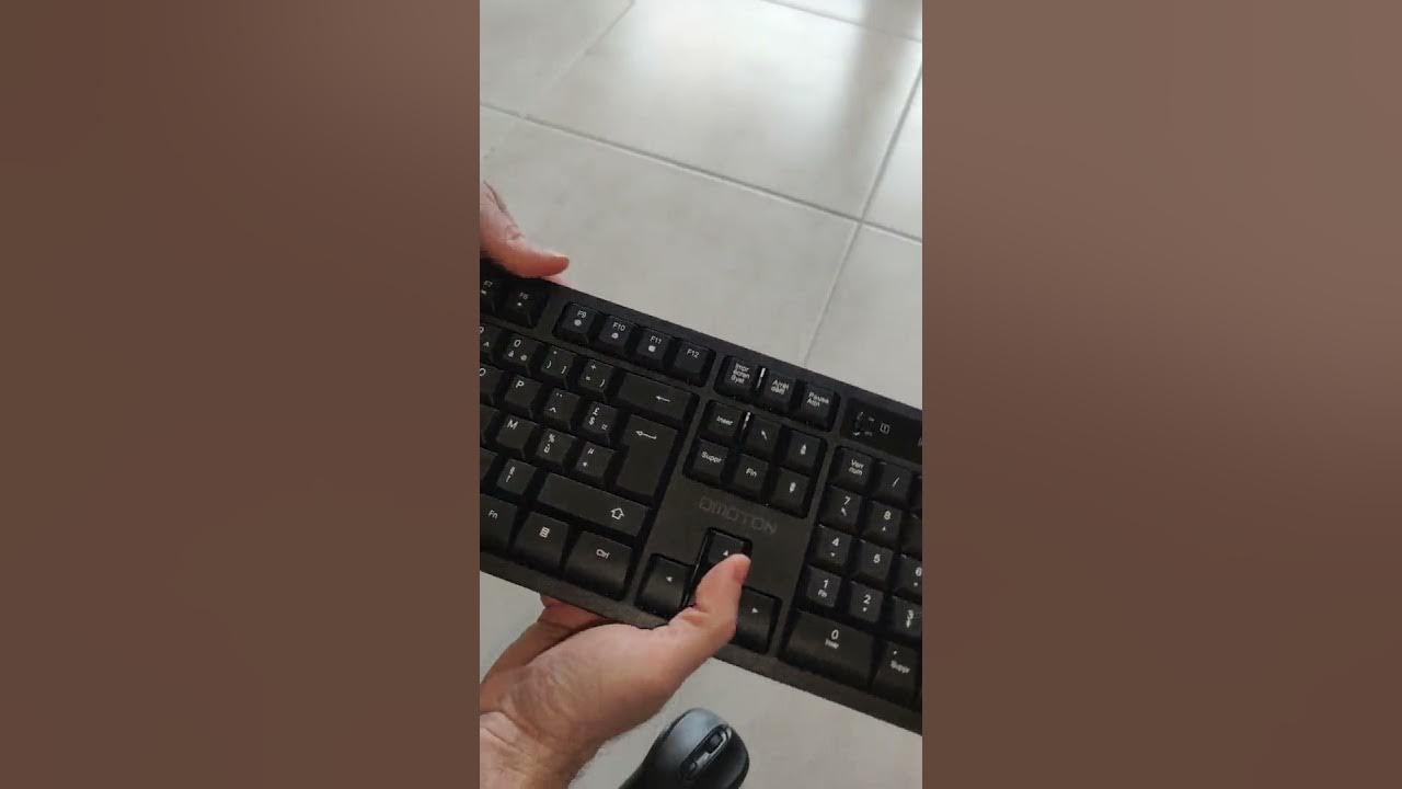 Logitech Clavier et souris sans fil MK220 à prix pas cher