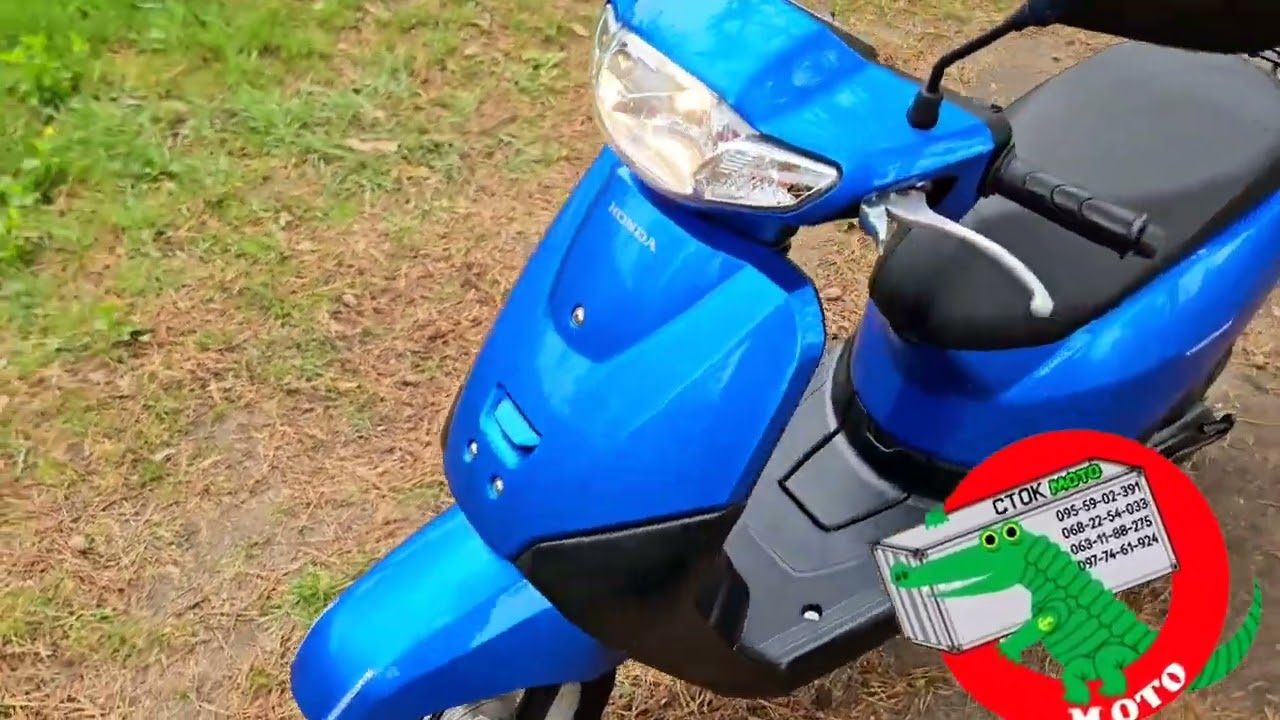 Honda Tact AF75 scooters for sale from Japan - YouTube