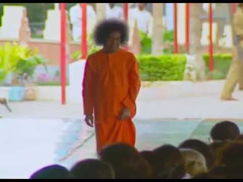 Ganesha Charanam Parama Pavanam Sathya Sri Sathya Sai Bhajans 