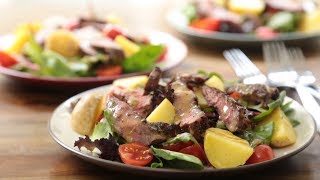 Salade verte au steak et aux pommes de terre nouvelles