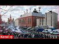 Machine guns across rooftops, restricting communications in Moscow; Russians panicked