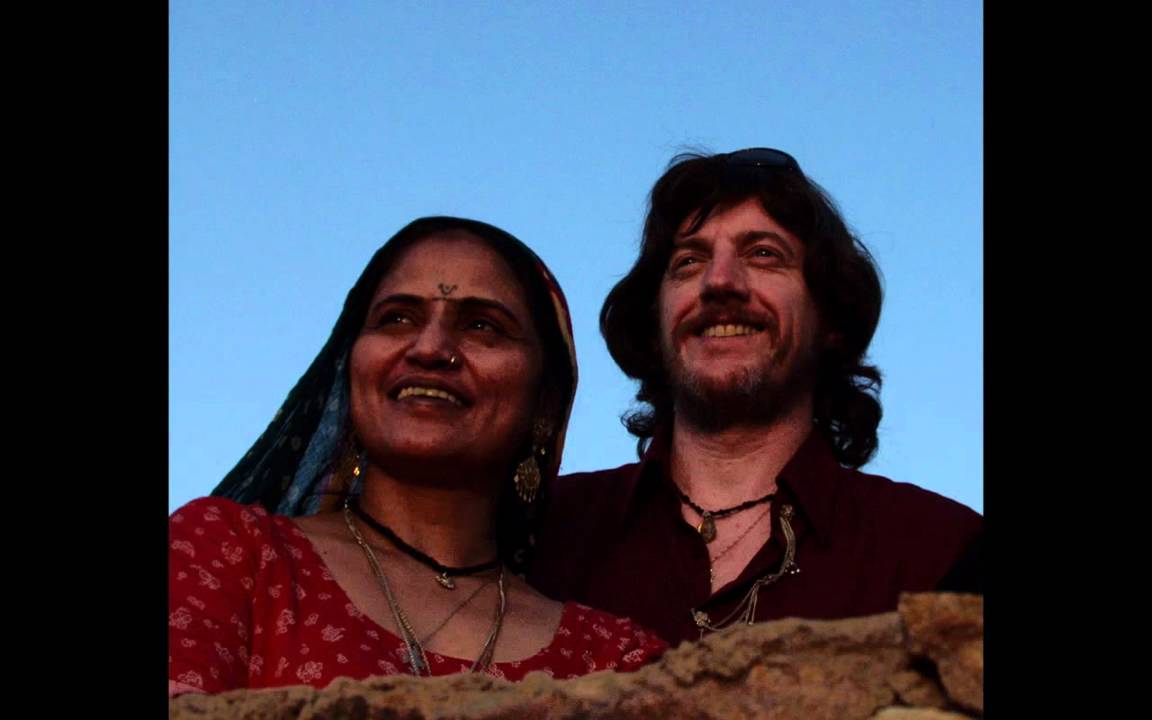 Guarda TITI ROBIN & GULABI SAPERA: "NEEM" (राजस्थान) su YouTube Guarda TITI ROBIN & GULABI SAPERA: "NEEM" (राजस्थान) su YouTube