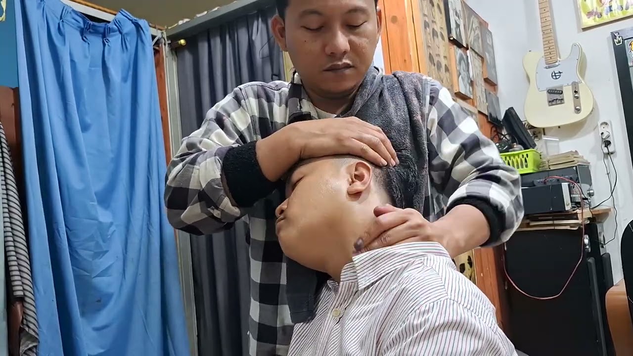 VLOG _Bang Ahmad rofiki,Dari Kebayoran,lanjut di head massage full guys ,Auto Berat Mata guys