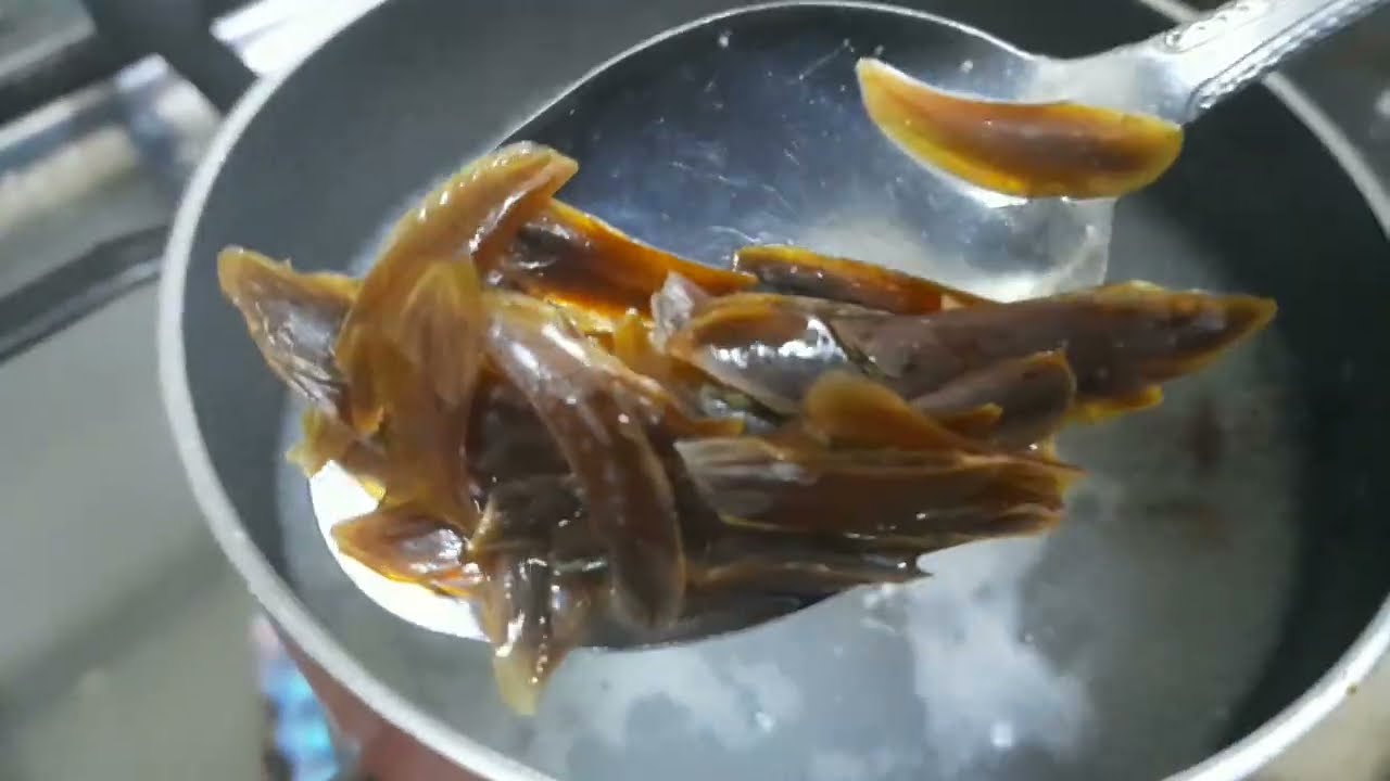 أسهل طريقة لنظافة الضفرة أو الأظفار لعمل البخور والعطور 👌💯💯