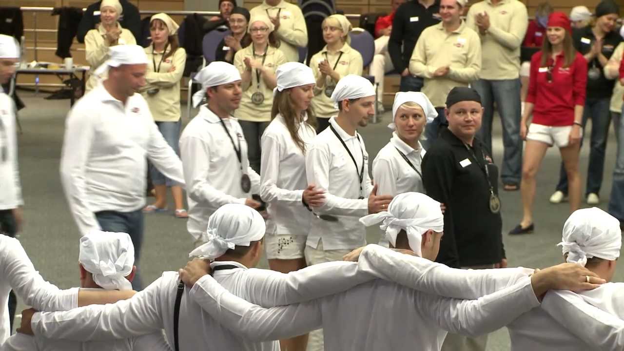 Making of Martini Royale mixed by Bacardi People