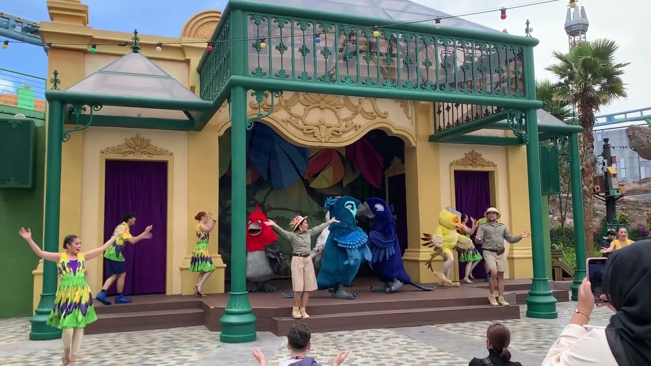 Rio dance performance at SkyWorlds