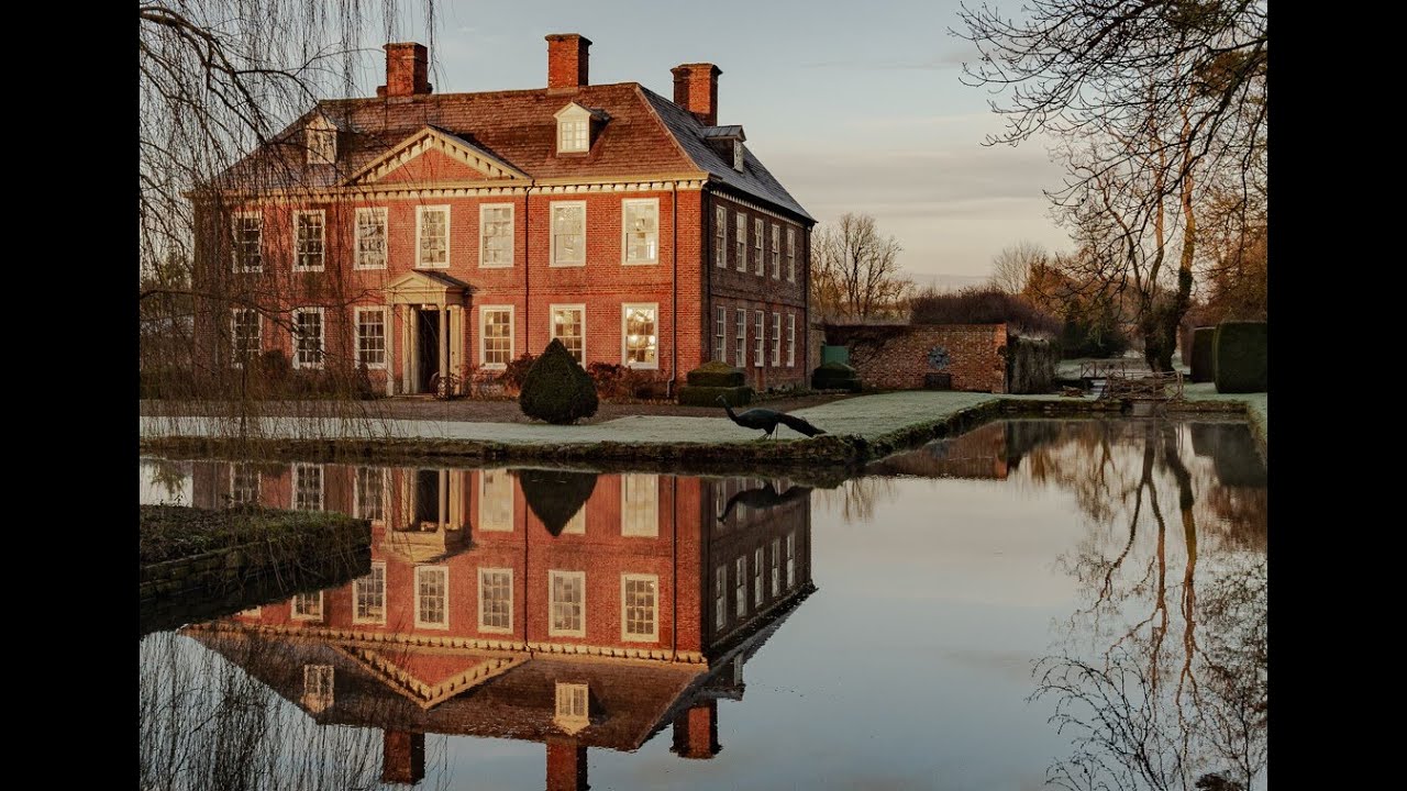 Voices from the Hall - Episode 1 - The Court of Noke