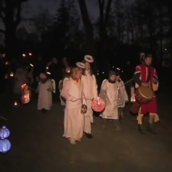 Sv.  Martin na koni, průvod, živé husy, ohnivá show (2011)