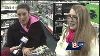Holiday shopping season kicks off with early morning Black Friday deals