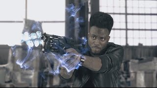Sci-Fi Weapons Standoff  (W/Breakdowns)