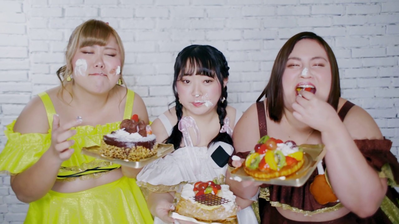 日本の宝 ケーキをワンホール食べる ノーカット版 Youtube
