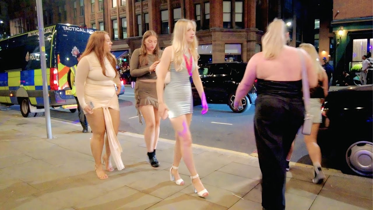 MANCHESTER GIRLS NIGHTLIFE 4K - WHAT HAPPENS AFTER MIDNIGHT