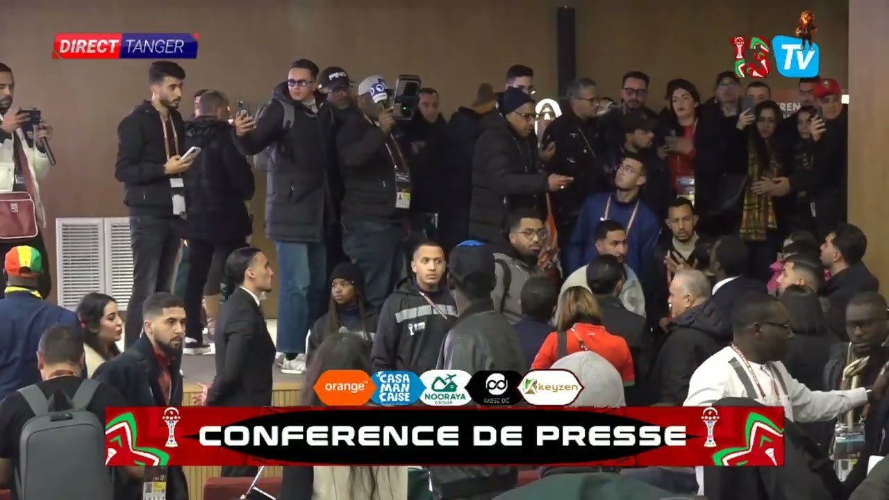 Les journalistes Marocains sabotent la confèrence de presse de Pape Thiaw qui quitte la salle