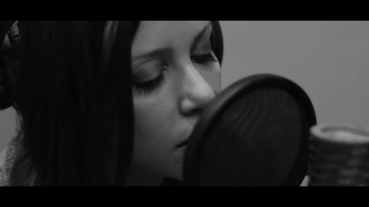 LeeLoo - Gotta Go With This Feeling (original)