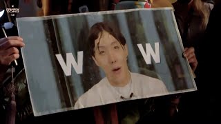 Worldwide J-Hope BTS PTD LA Concert 2021 Funny Reaction screenshot 5