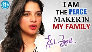 I Am The Peace Maker In My Family - Tanya Hope || Nenu Sailaja Movie || Talking Movies with iDream