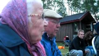 Emanuelsen Familietreffet 2010 Haldis Og Odd Ved Bålet, De Nære Tingcimg0016