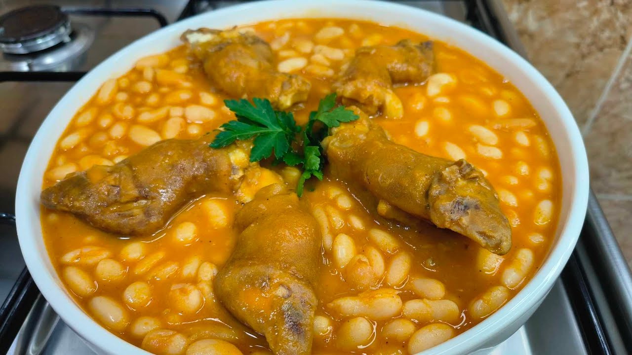 لوبيا بالكرعين  جات عسل بلا ماتحلتلي في المرق  الحل في طريقة الطهي