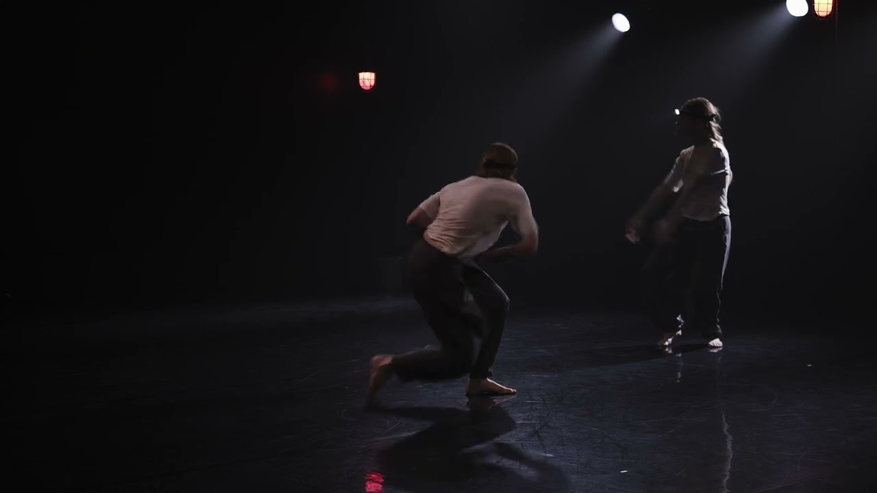 Trailer SKOK ČEZ KOŽO: Tjaša Bucik 