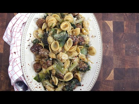 Orecchiette with mini meatballs and escarole, from the video