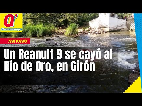 Un Reanult 9 se cayó al Río de Oro, en Girón