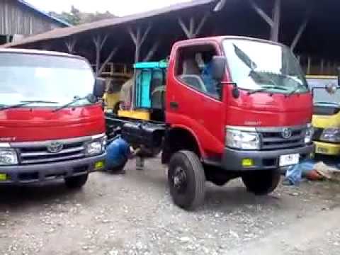 Toyota Dyna 4x4 Offroad - YouTube