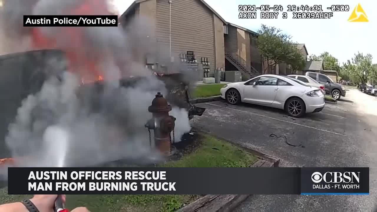 ‘Here To Help’, Texas Officers Rescue Man From Burning Truck Before ...