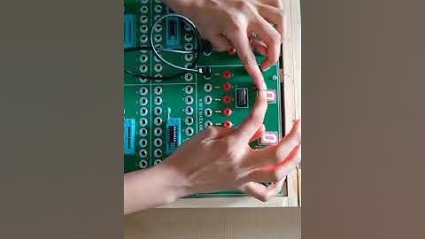 Digital IC Trainer Kit