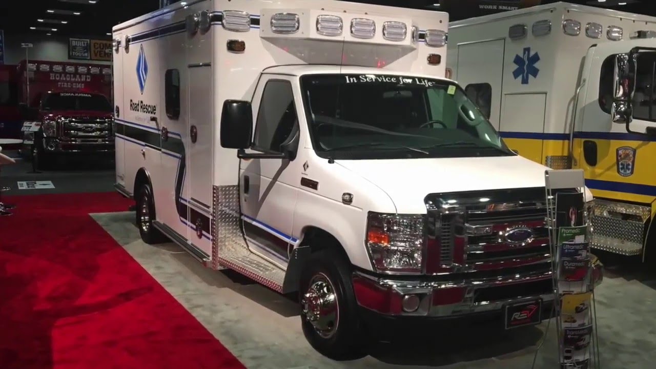 Road Rescue Type III E 450 with new lit railbar at 