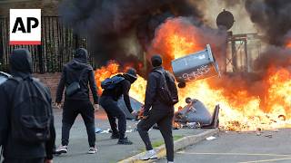 Details Police use tear gas to disperse students protesting in Paris Guide