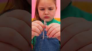 Tony’s Pasta Brush Ta-da! Easy CRAFT for Kids 🎨 #shorts #fun