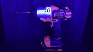 撮影スタジオの照明をグレードアップしようとした結果・・・