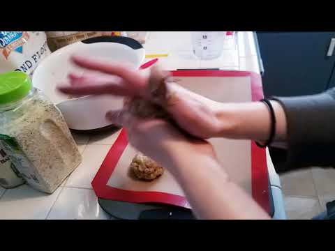 KETO PSYLLIUM HUSK ROLL RECIPE! VLOGMAS DAY 12! hqdefault