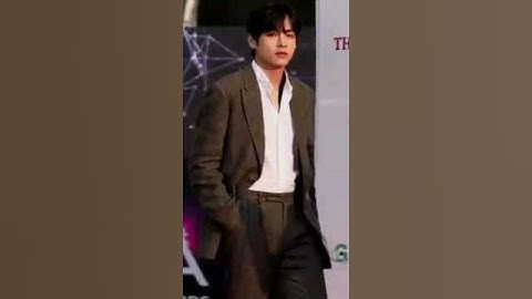 Kim taehyung eyes contact 💜🥰#bts#shorts#viral#trending