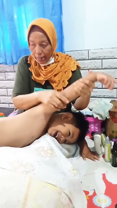 #shorts || Di Pijat Mbah Yah Ke Enakan
