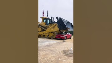 #caterpillarequipment #heavyequipment #dozer #carcrush #viral #viralvideo #d11 #viralshorts
