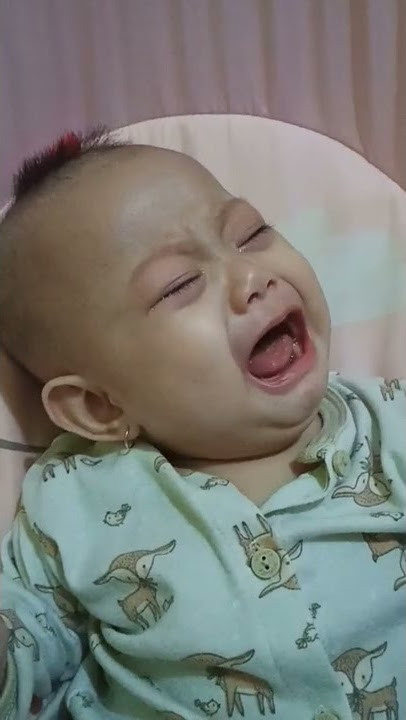 Reaksi bayi pertama kali makan || Mpasi 6bulan