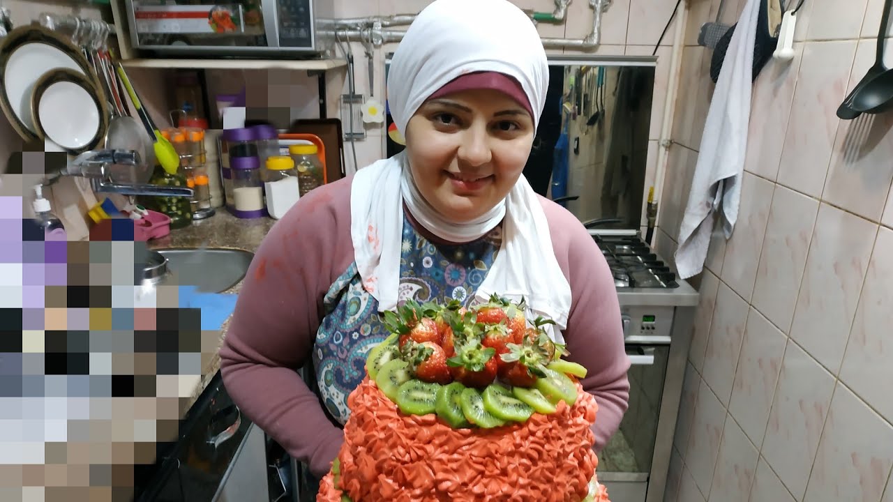 تورته سهله وطريه وهشه دورين ب 12 بيضه بس مع صدفه جاد