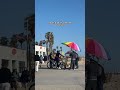 Am Venice Beach in LA Fahrrad fahren ist halt grad auch einfach cooler hihi 🌴🧋🚲💓