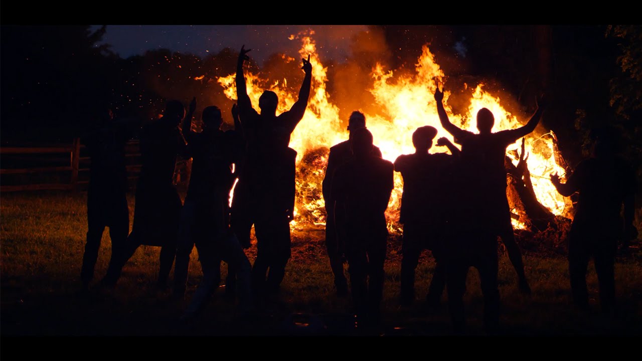 YouTube에서 Ground Up - "Right Now" - (Official Video) 보기