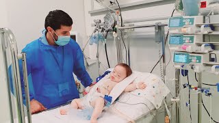 مؤثر / محمد طفل صغير في غرفة العمليات بعد طول انتظار جاء الفرج الحمد الله ..... اللهم شفه يارب
