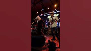 Tya subiakto & friends (3)