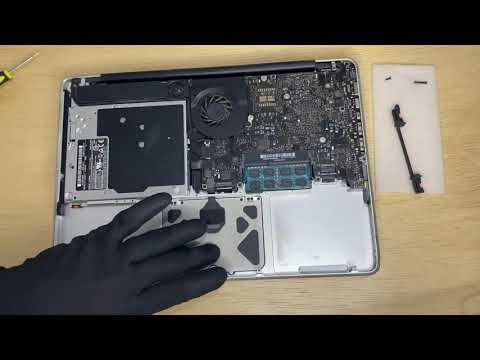 Como abrir o Macbook Pro 2009 e fazer a limpeza completa e troca